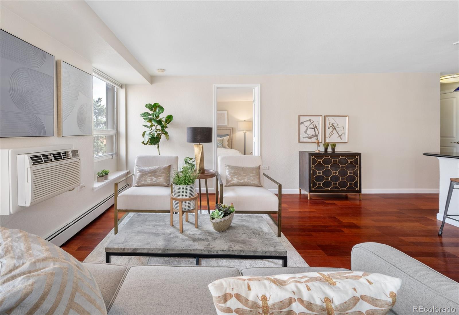 1150 Vine Street Unit: 404