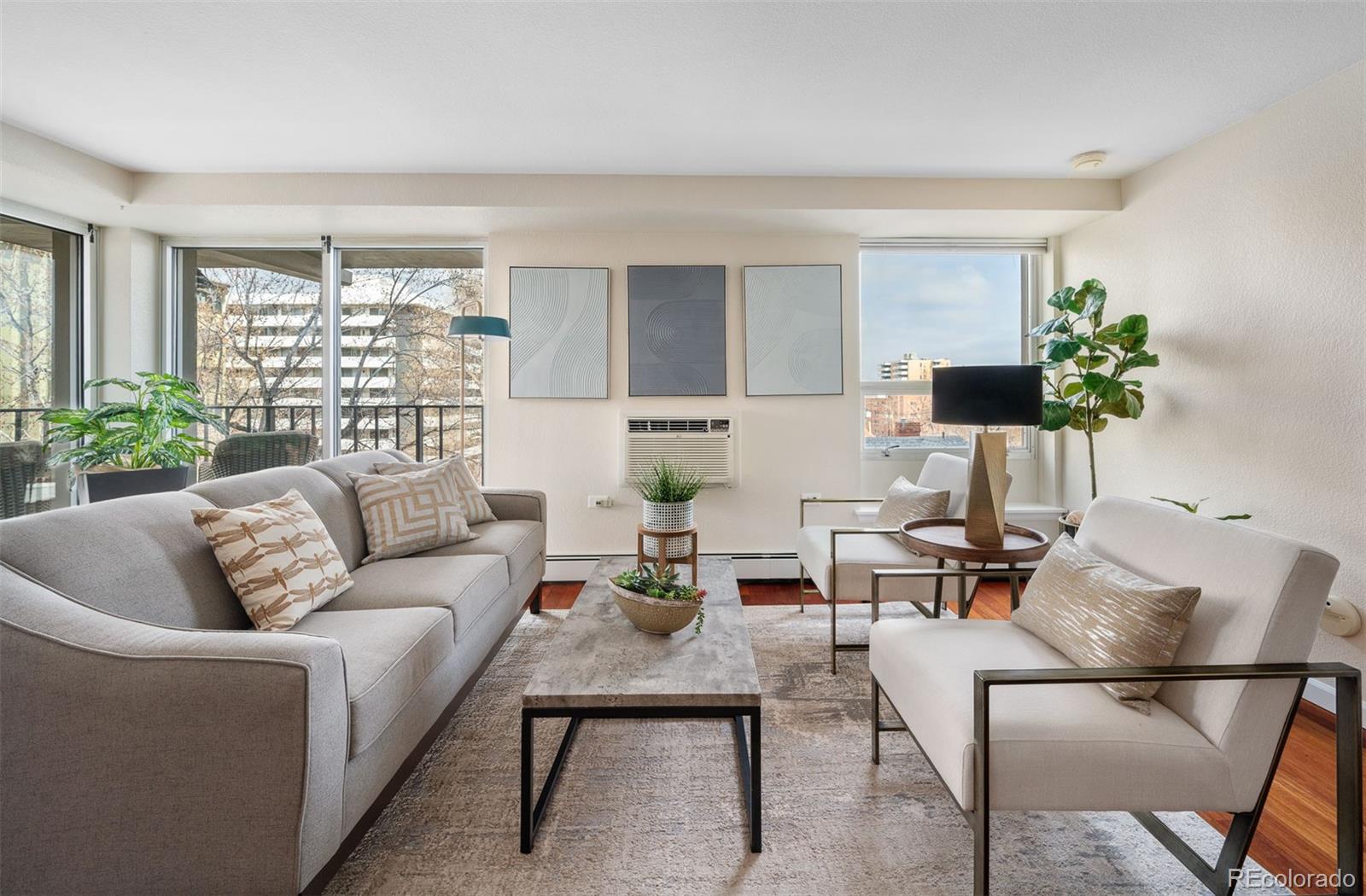 1150 Vine Street Unit: 404