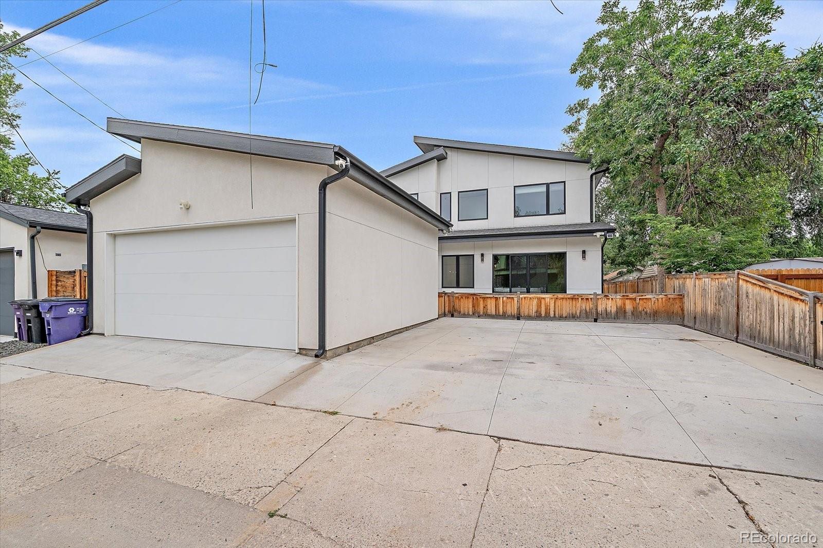 1975 S Gilpin Street