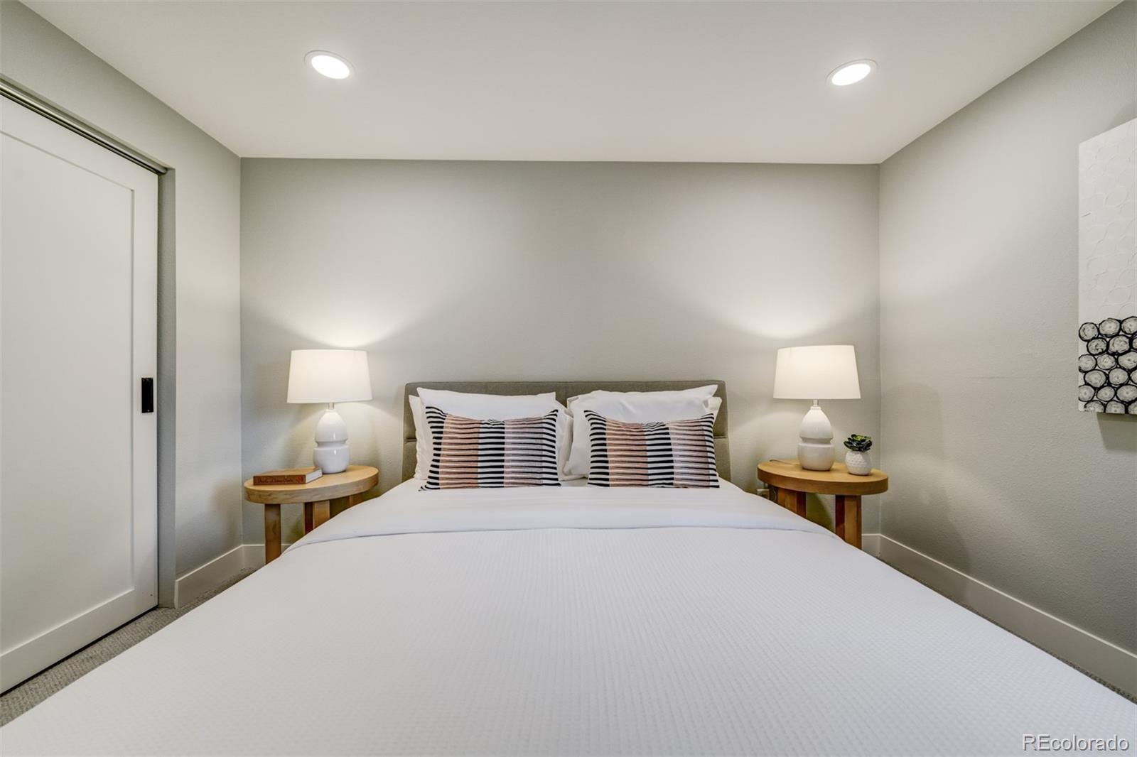 5985 S Leyden Street