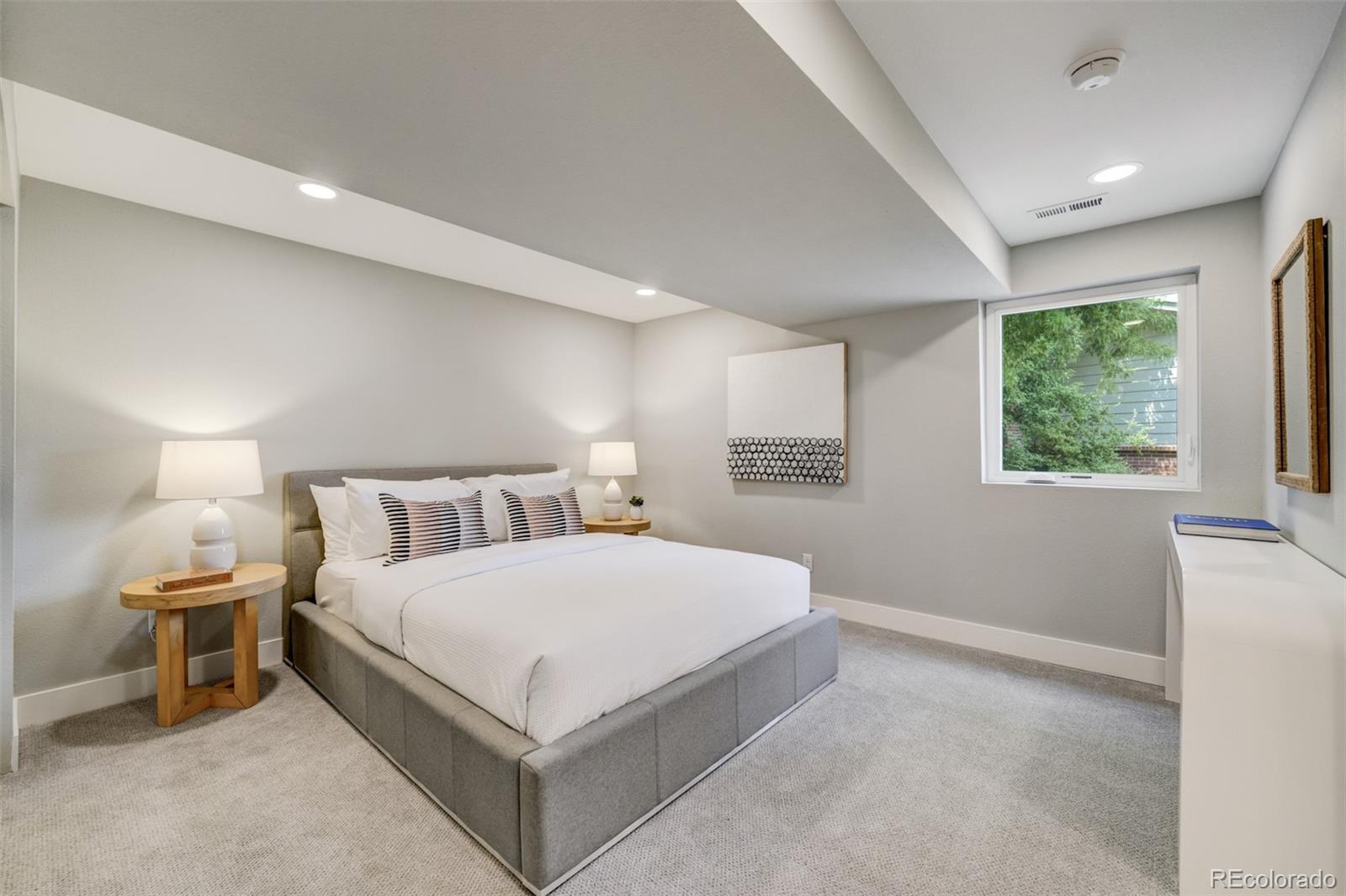 5985 S Leyden Street