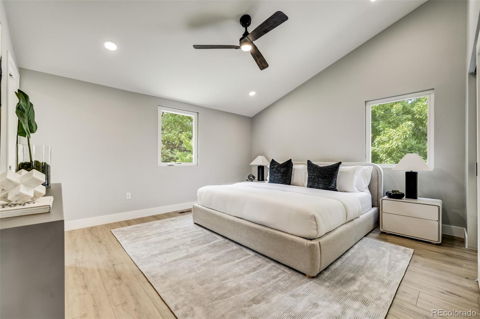 5985 S Leyden Street