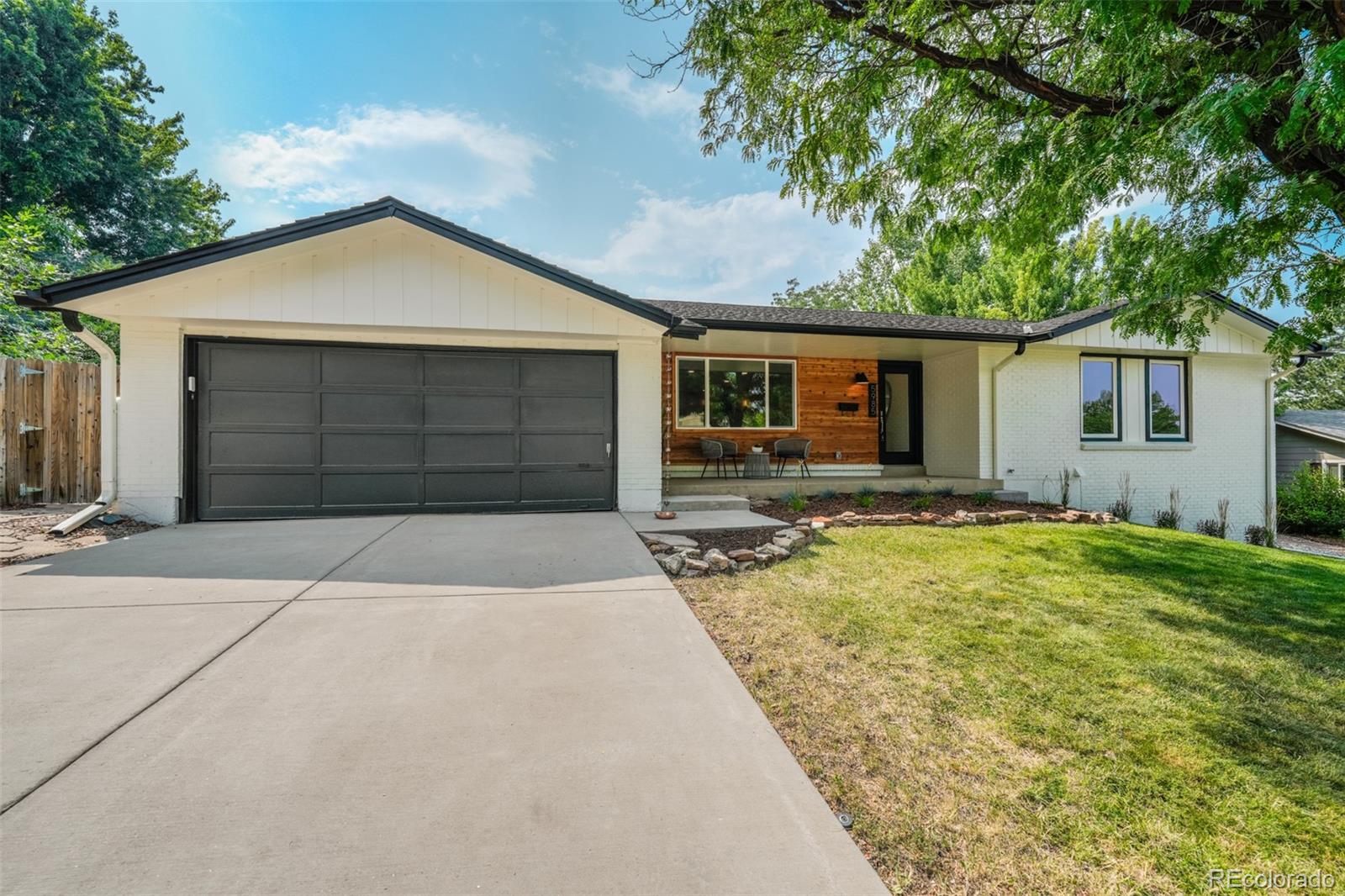 5985 S Leyden Street