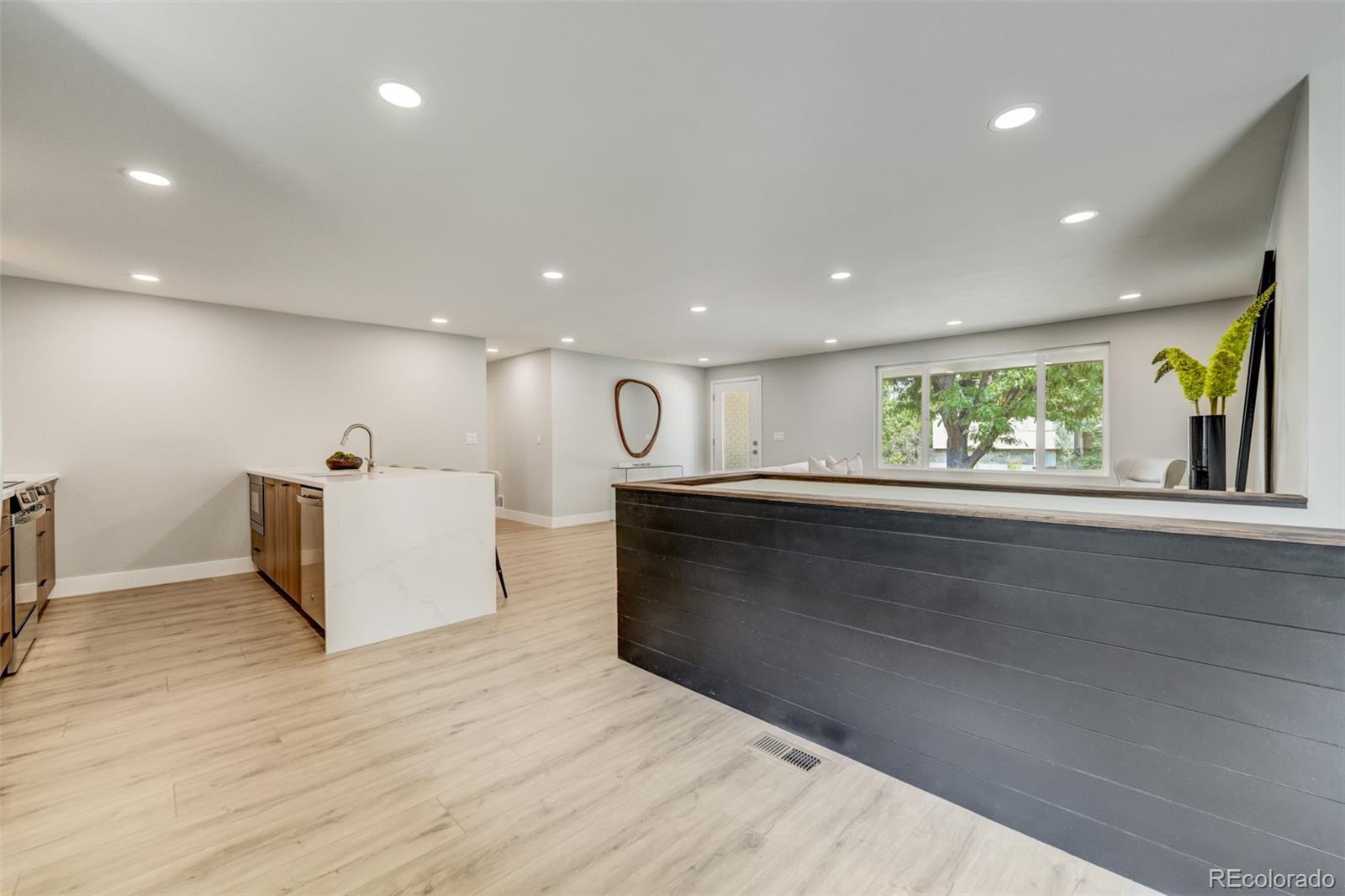 5985 S Leyden Street