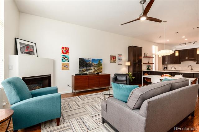 190 Roslyn Street Unit: 1309