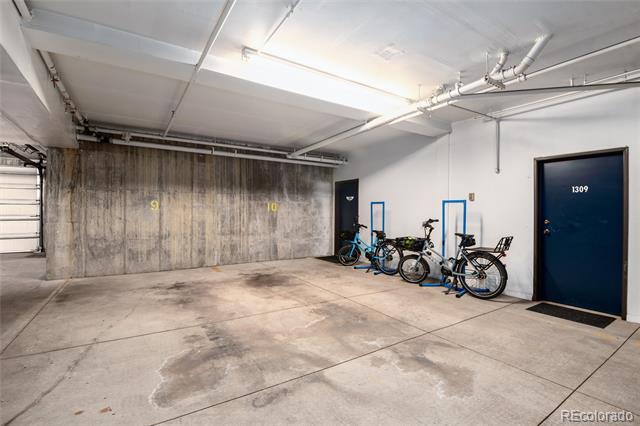 190 Roslyn Street Unit: 1309