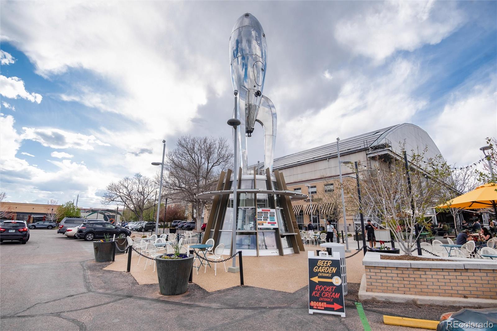 190 Roslyn Street Unit: 1309