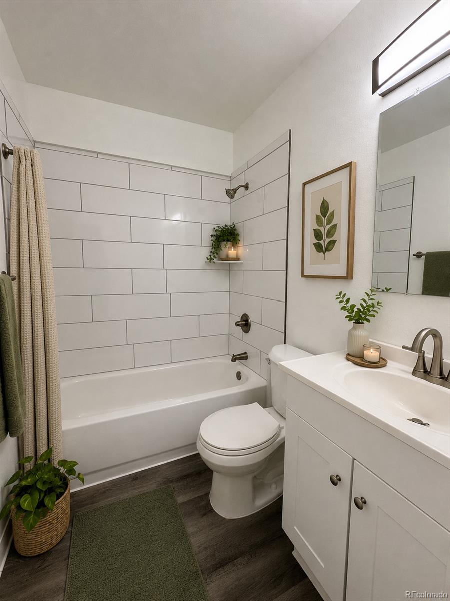 4110 Hale Parkway Unit: 2H