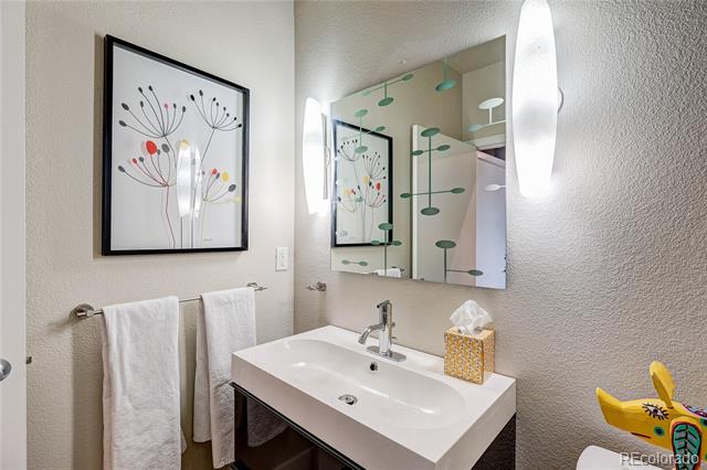 7700 E 29th Avenue Unit: 104