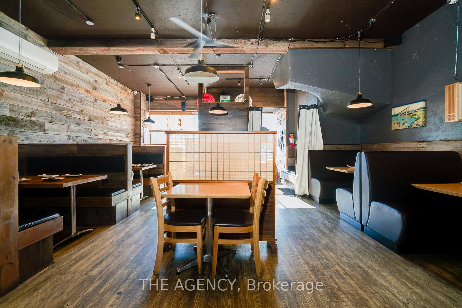 874 Eglinton Avenue E, Toronto