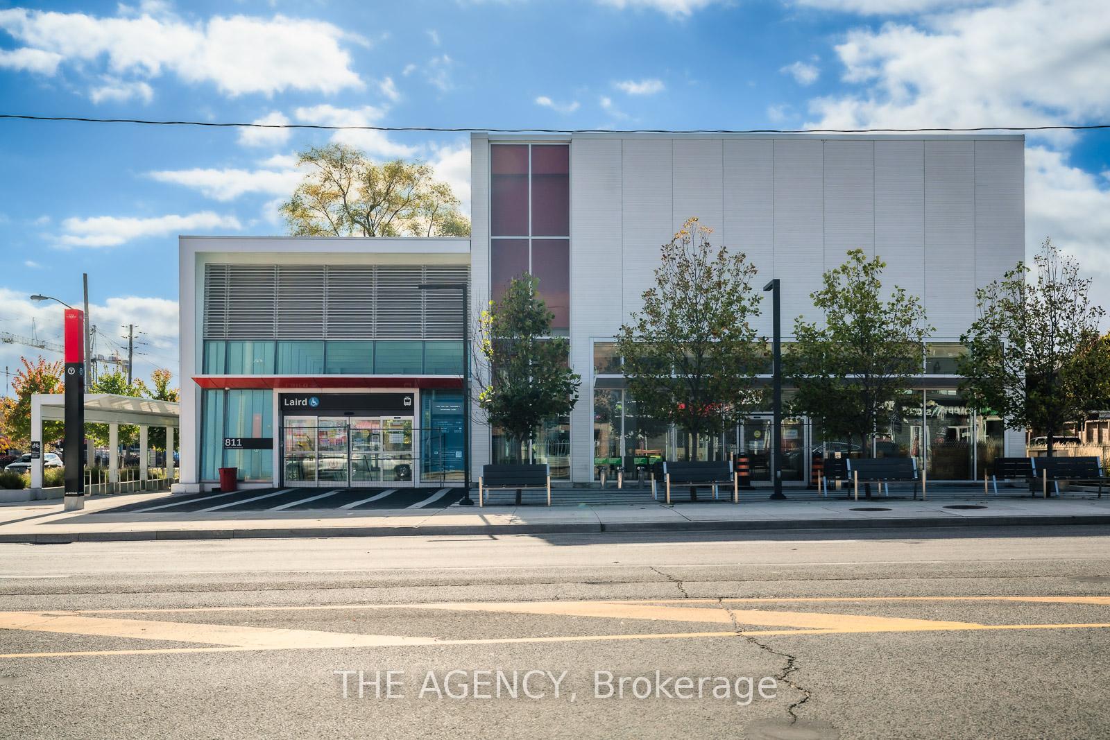 874 Eglinton Avenue E, Toronto