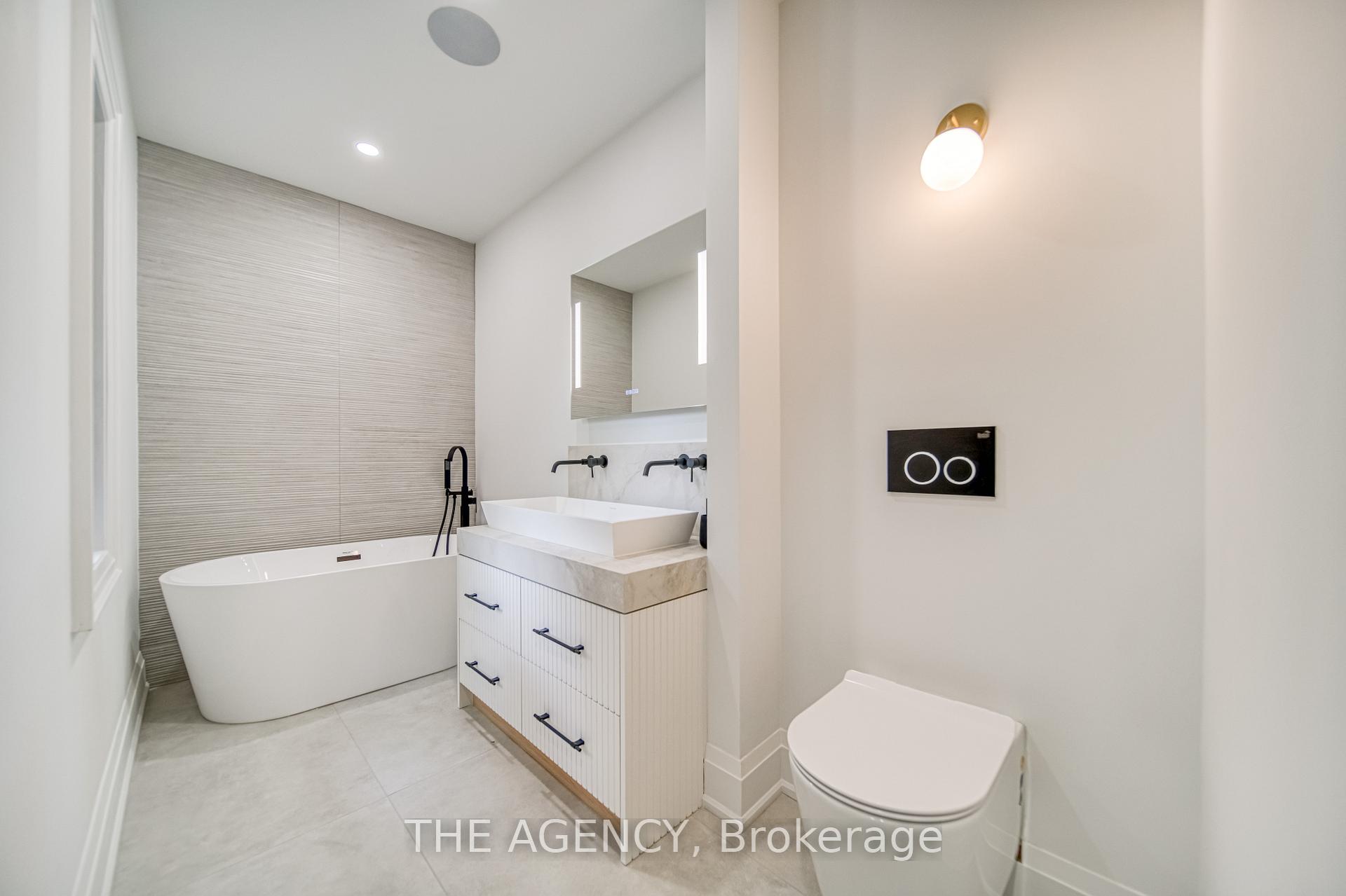 16 Duncannon Drive, Toronto
