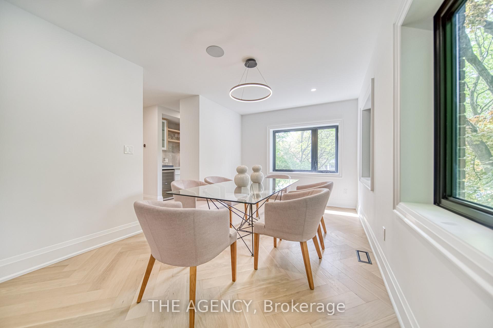 16 Duncannon Drive, Toronto