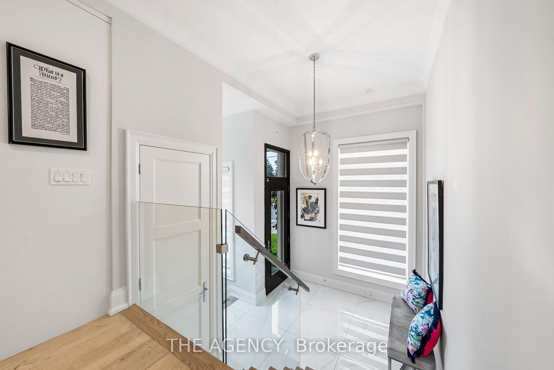 3062 Bayview Avenue, Toronto
