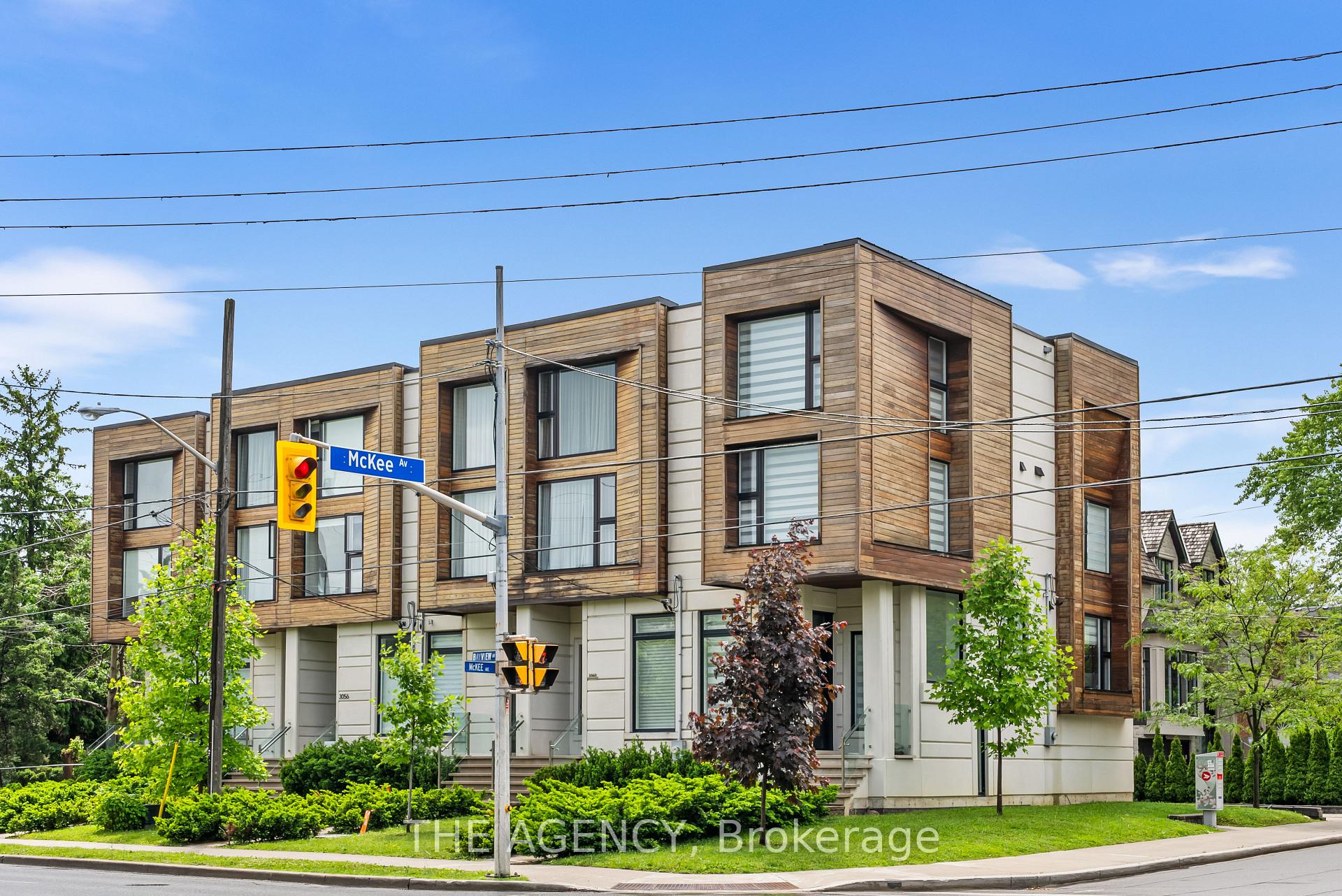 3062 Bayview Avenue, Toronto