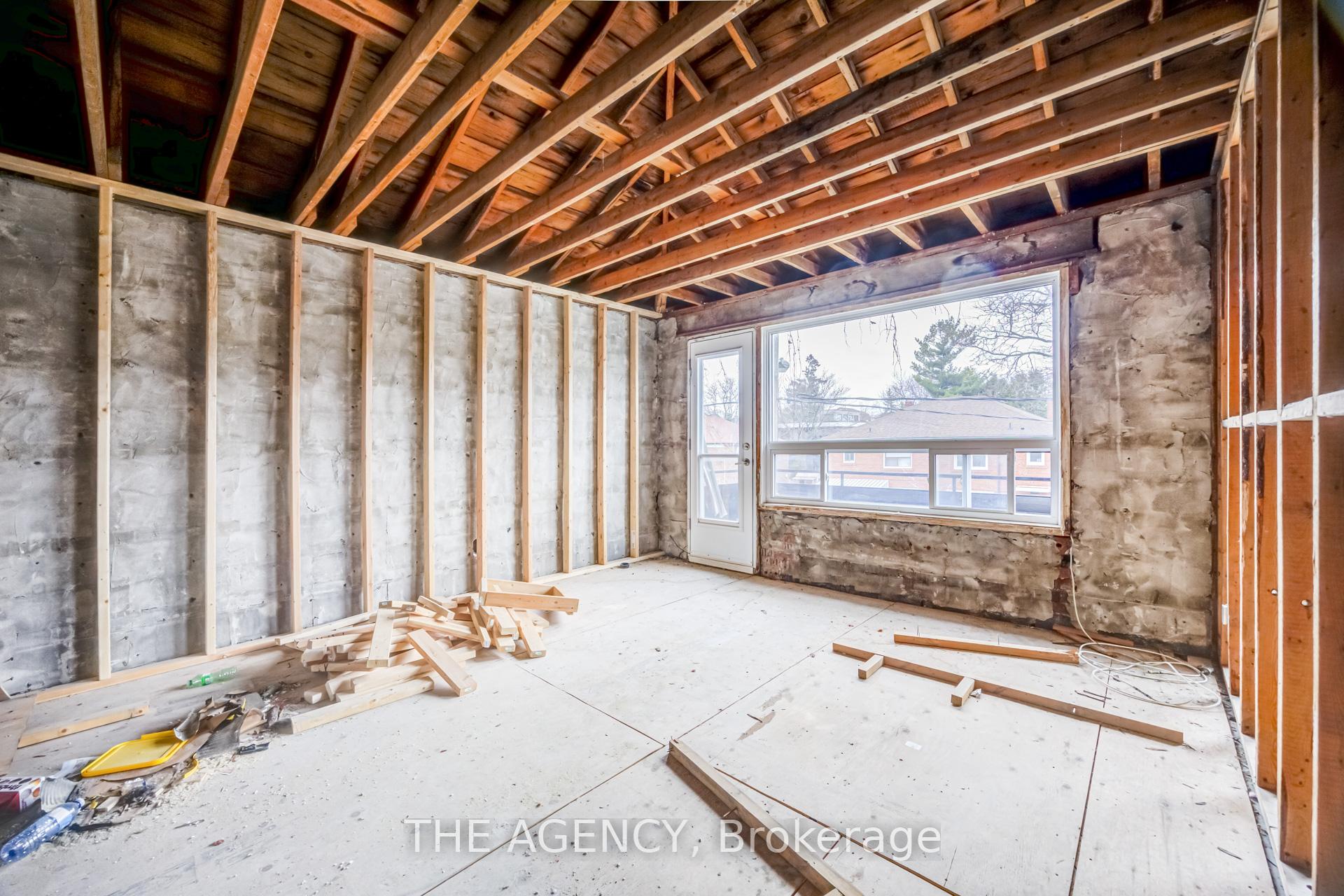 374 Atlas Avenue