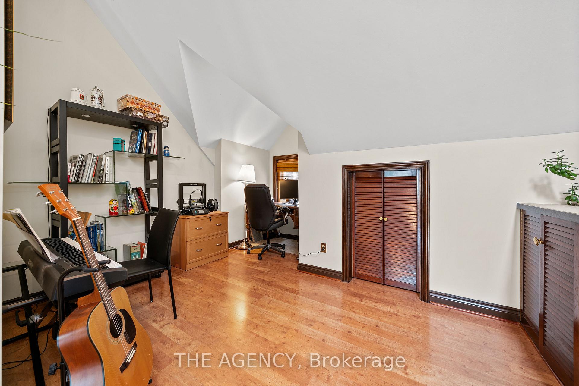 111 Seaton Street