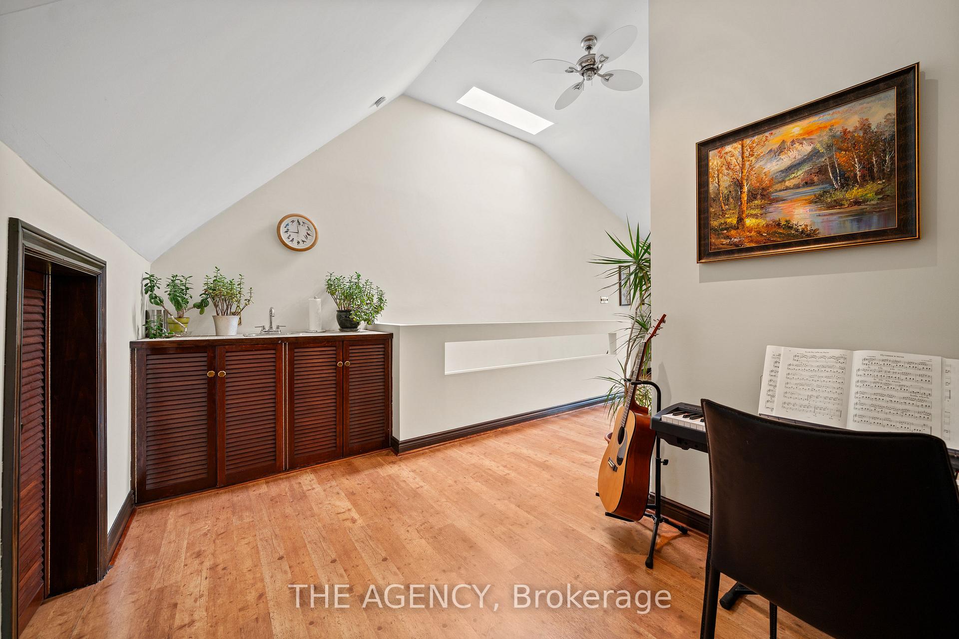 111 Seaton Street