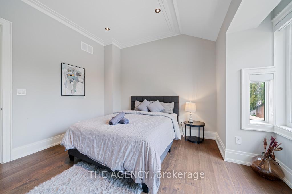 8 Frivick Court
