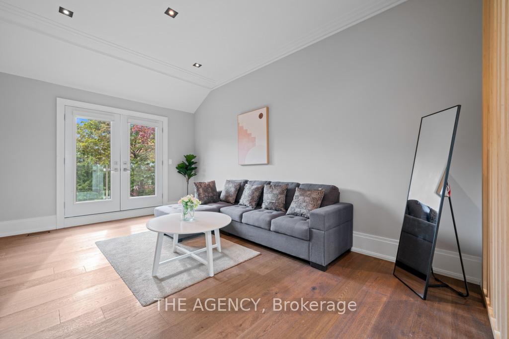 8 Frivick Court