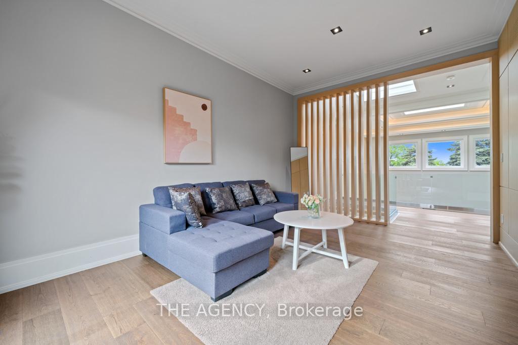 8 Frivick Court