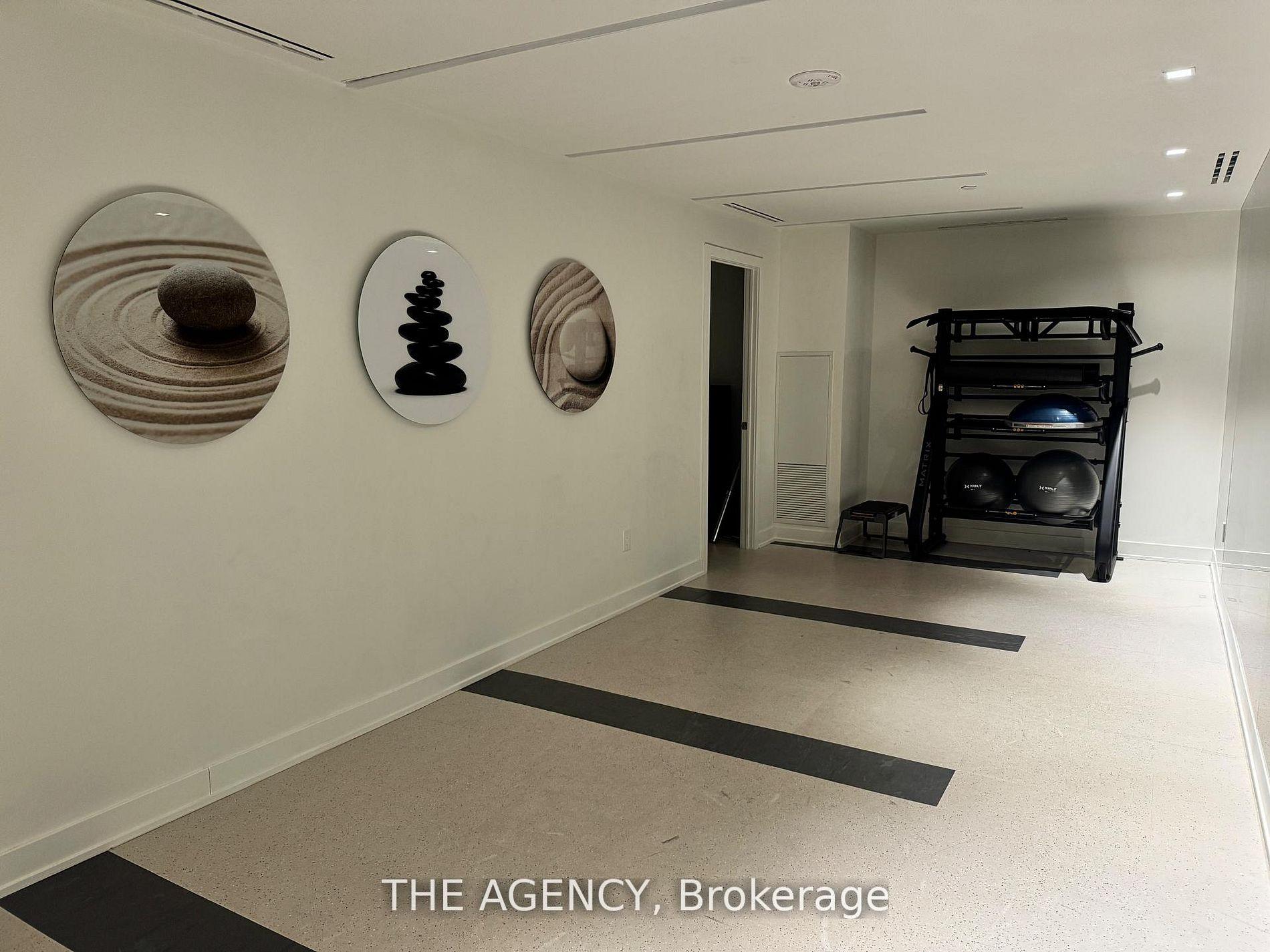 2 TEAGARDEN Court 305