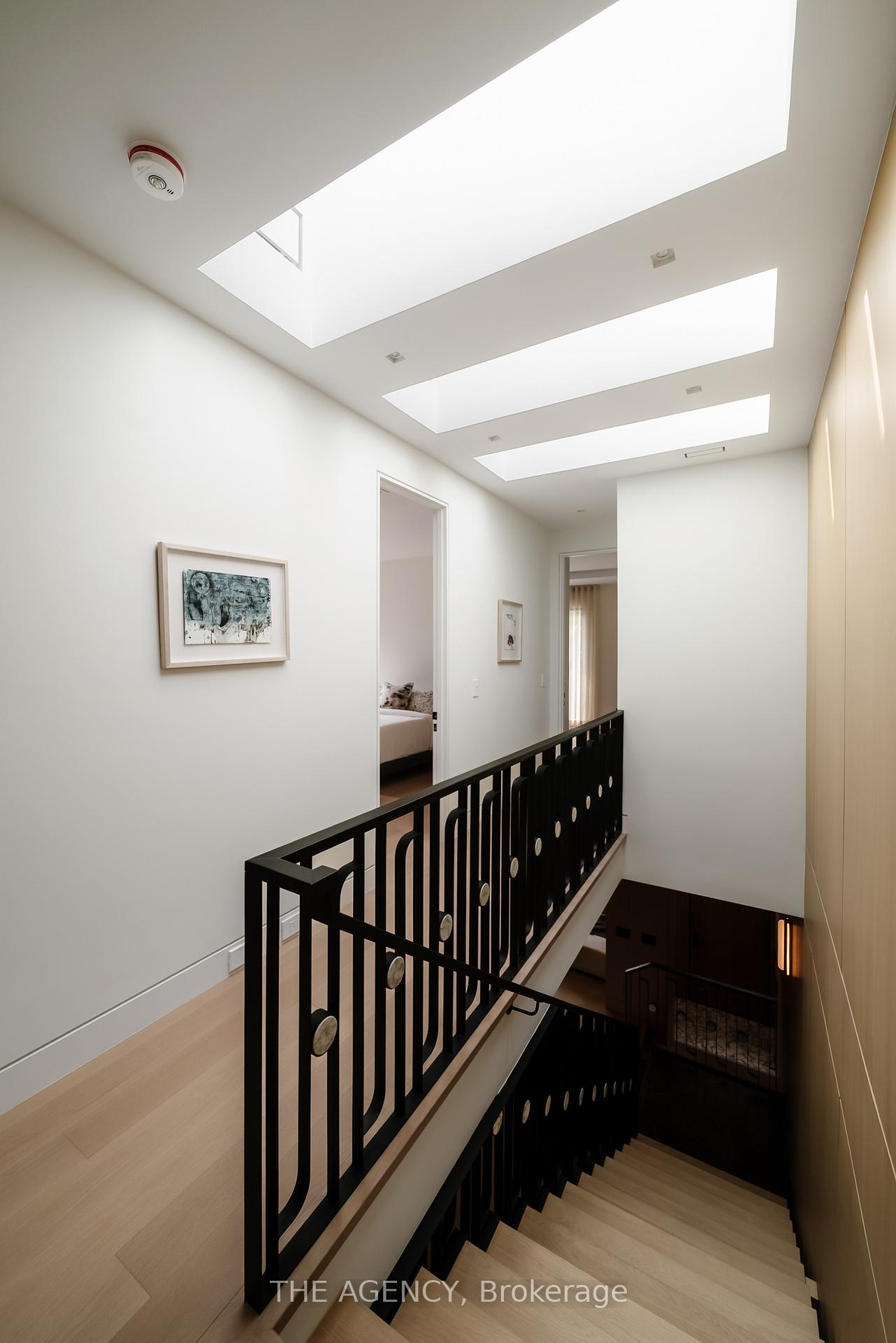 126 Sherwood Avenue, Toronto