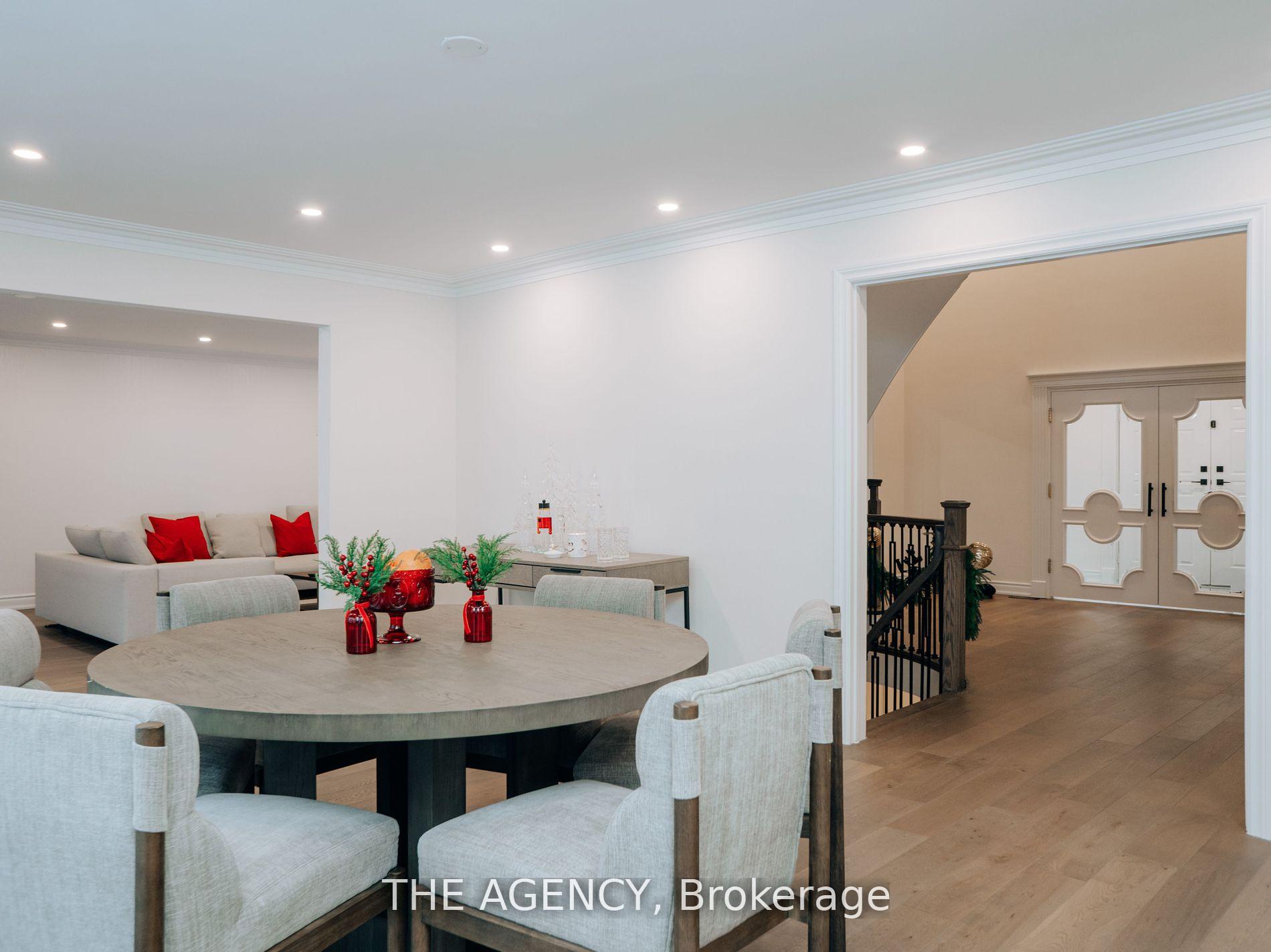 7 Shady Oaks Crescent, Toronto