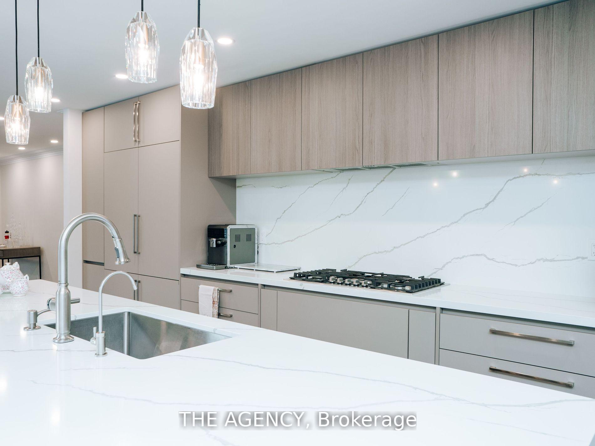 7 Shady Oaks Crescent, Toronto
