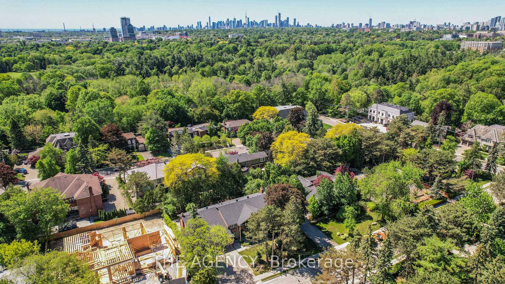 7 Shady Oaks Crescent, Toronto