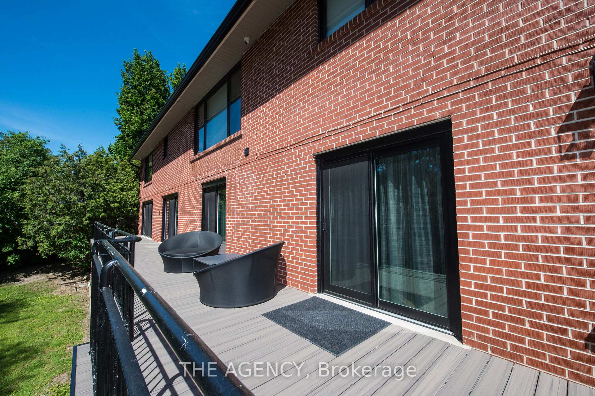 7 Shady Oaks Crescent, Toronto