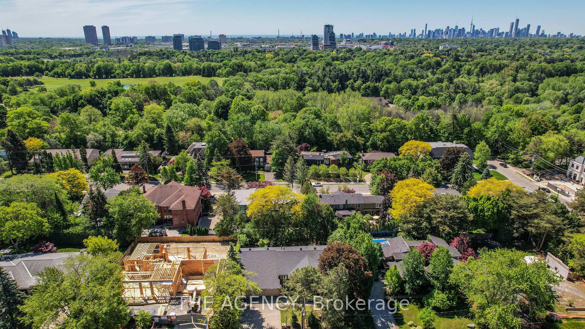 7 Shady Oaks Crescent, Toronto