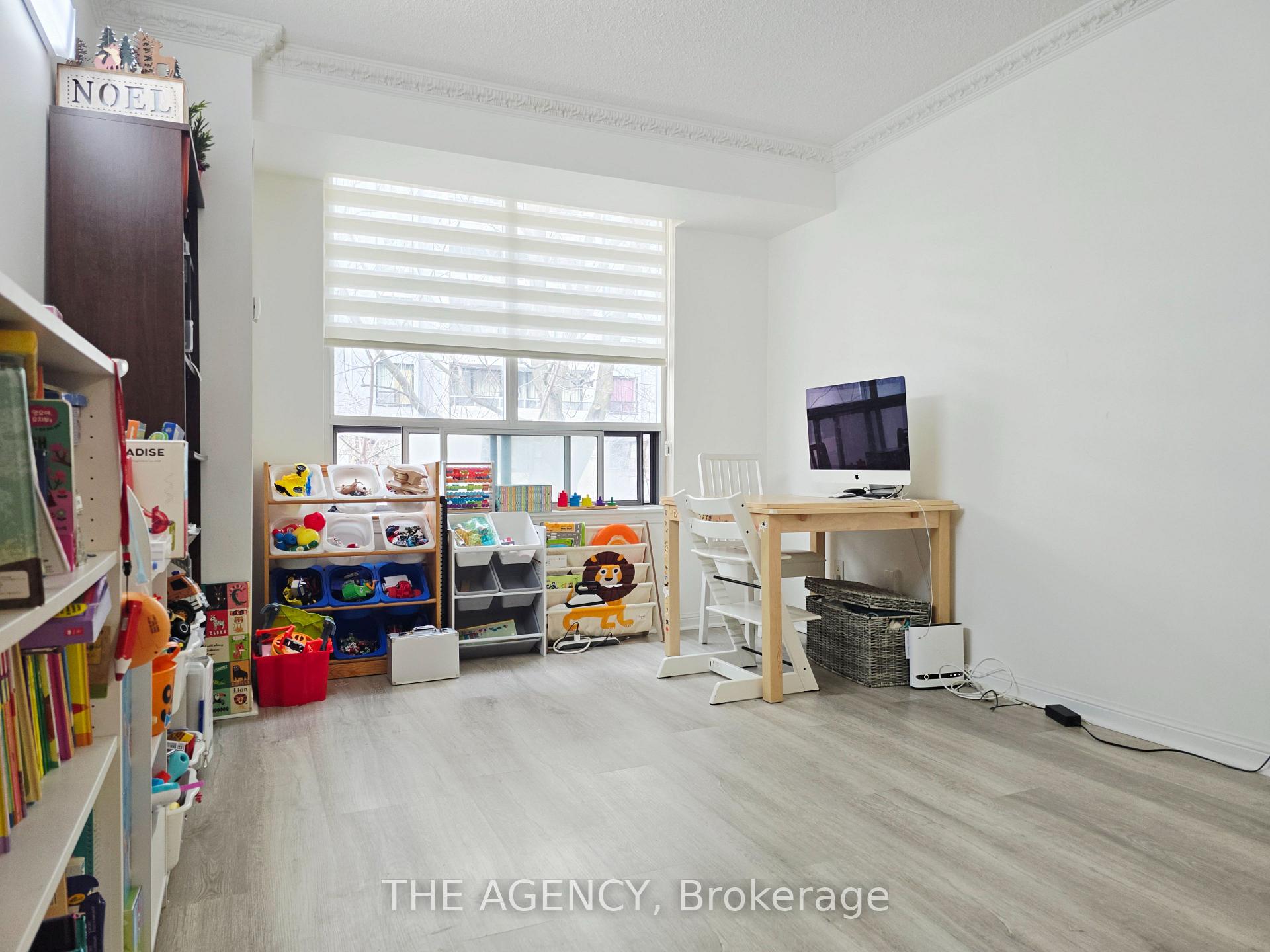 5940 Yonge Street 207, Toronto Unit: 207