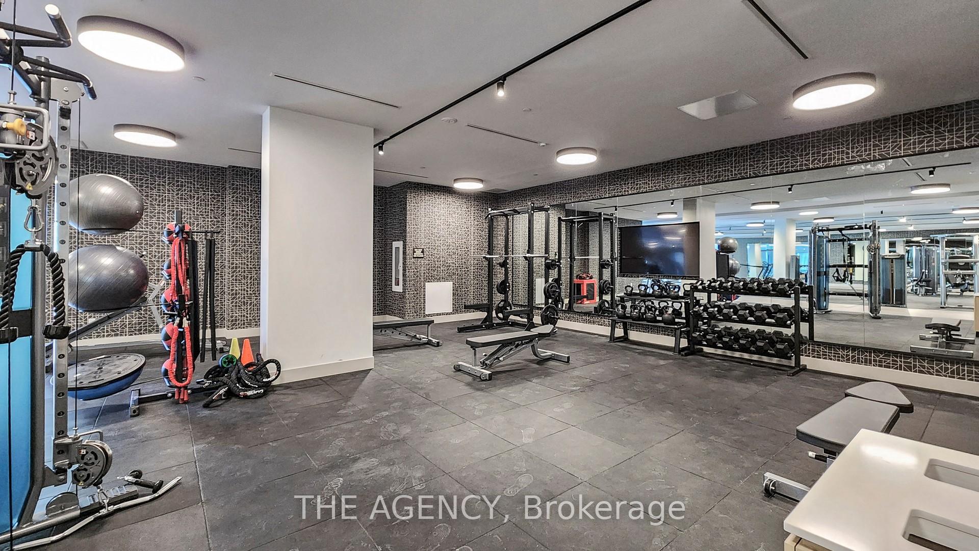 35 Tubman Avenue PH1115