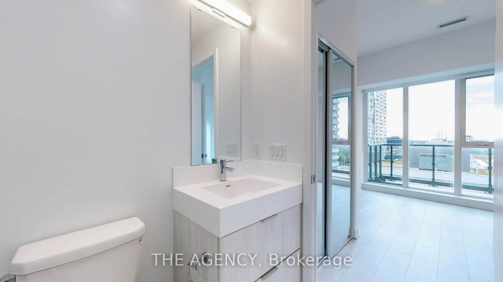 35 Tubman Avenue PH1115