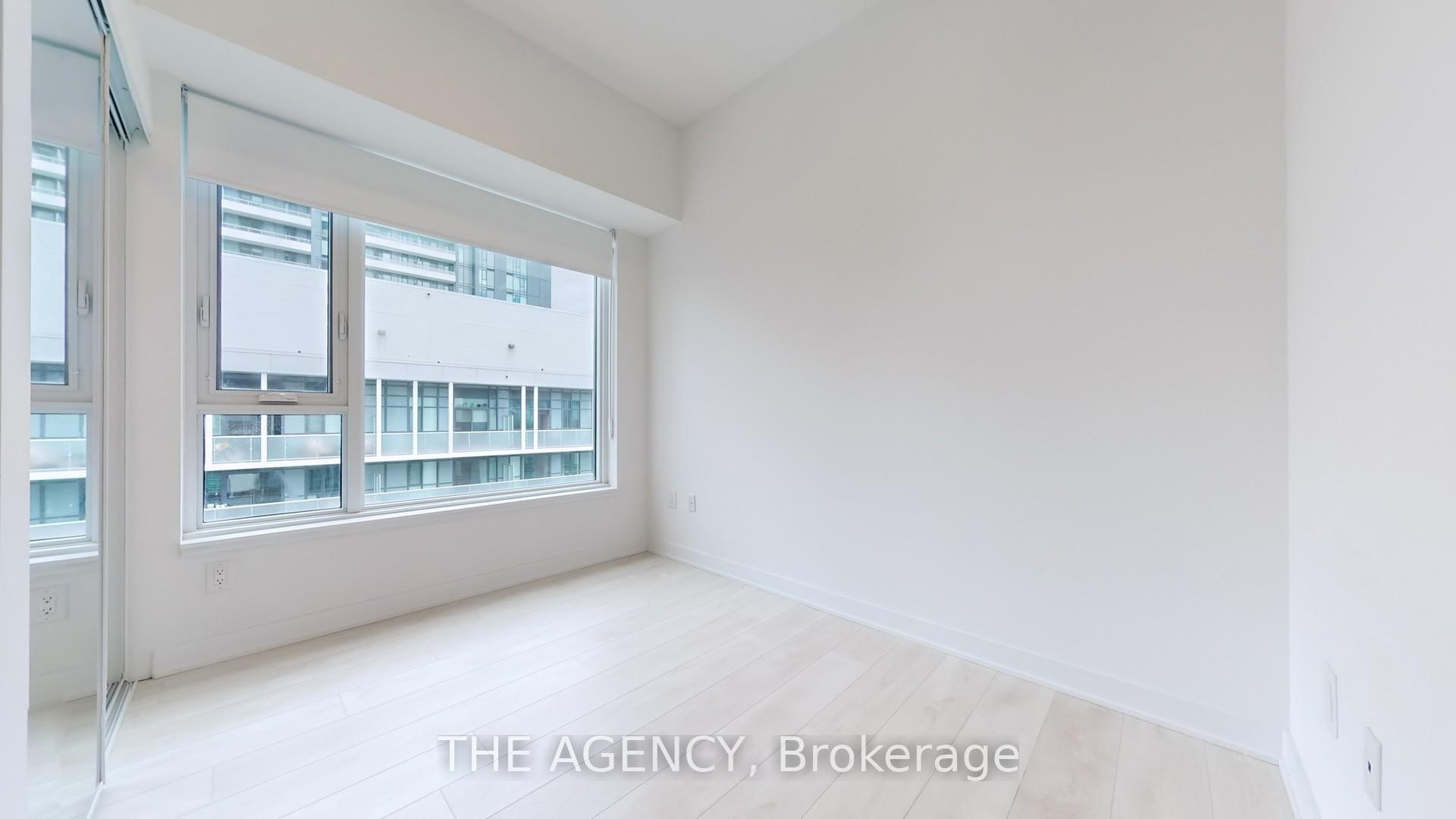 35 Tubman Avenue PH1115