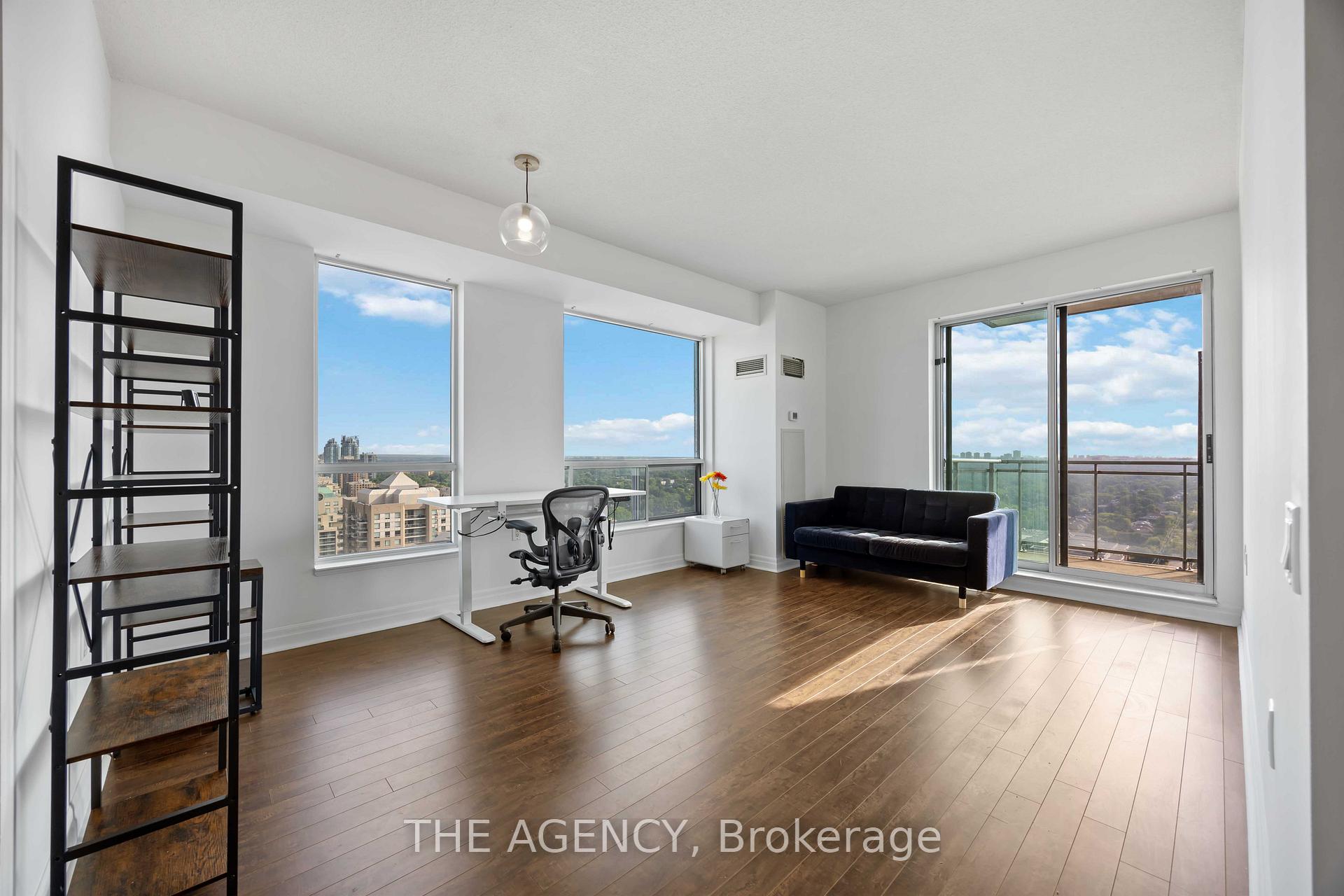 21 Hillcrest Avenue 3001, Toronto Unit: 3001