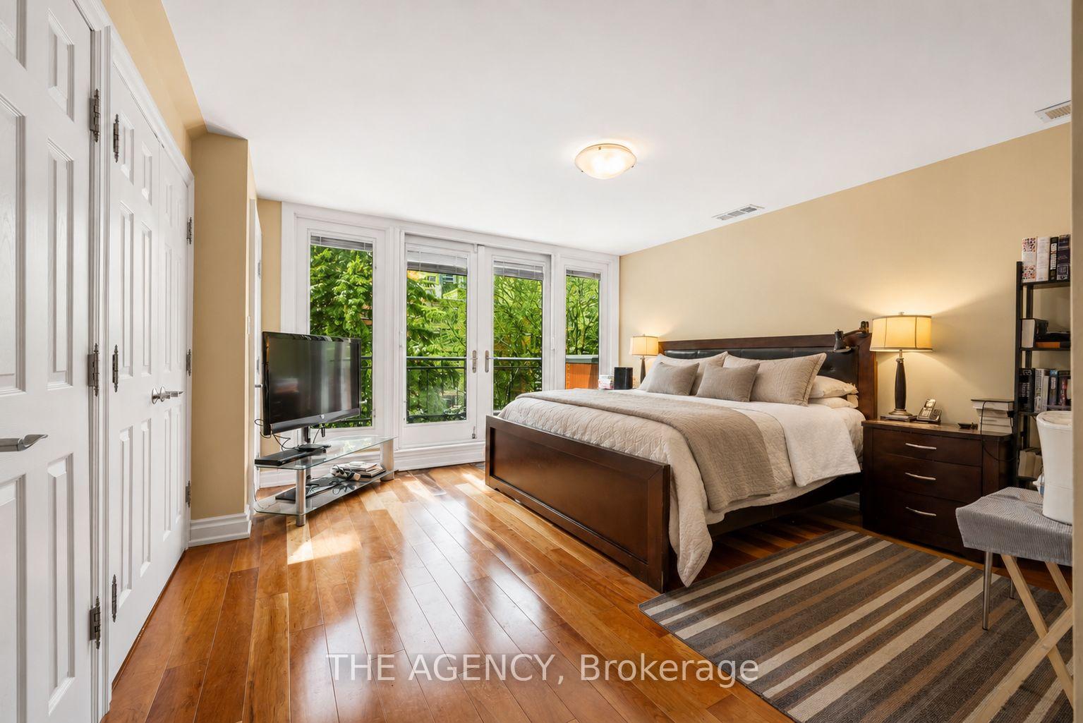 116 Hazelton Avenue B&C, Toronto Unit: B&C