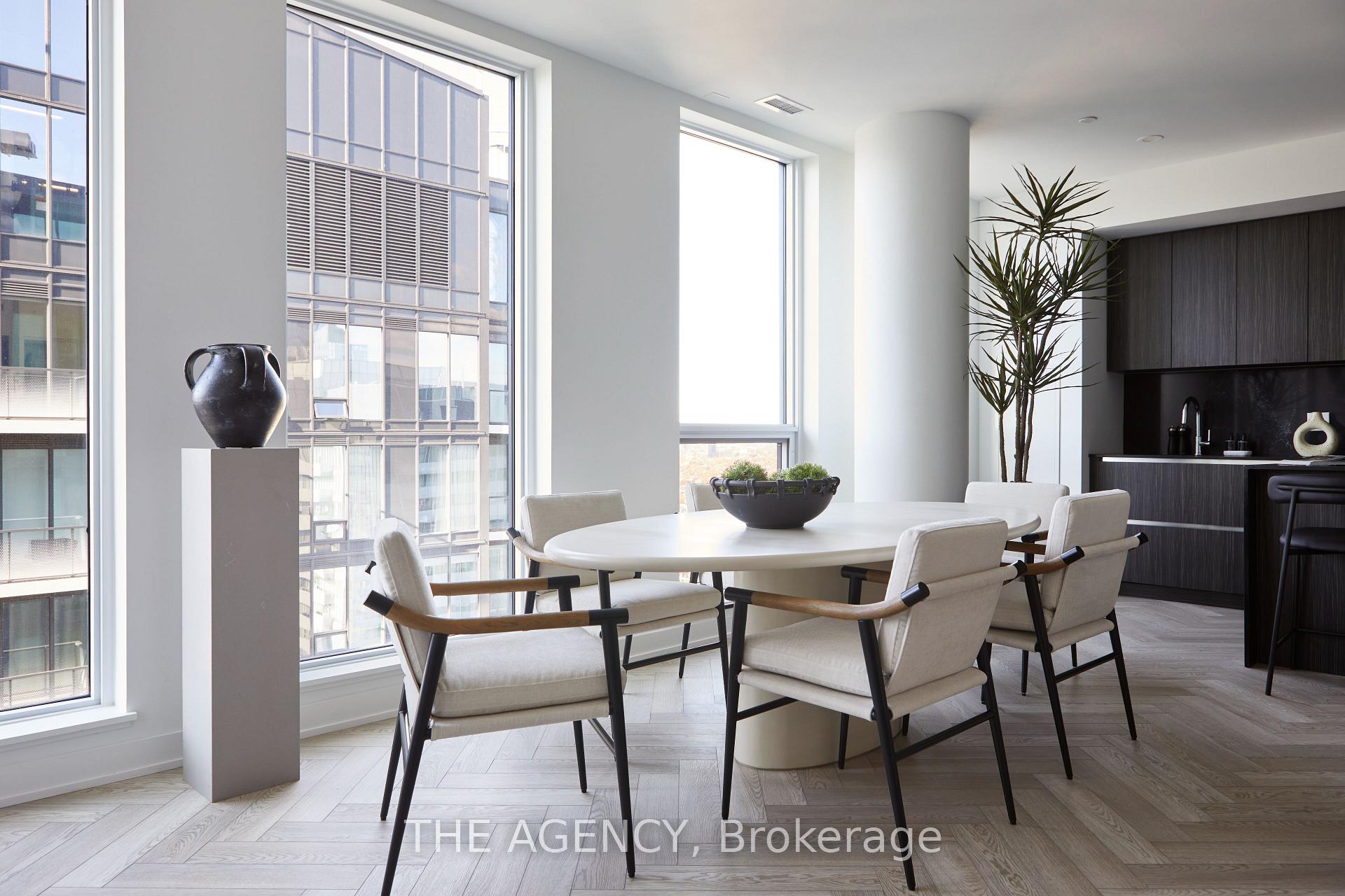 327 King Street PH03, Toronto Unit: PH03
