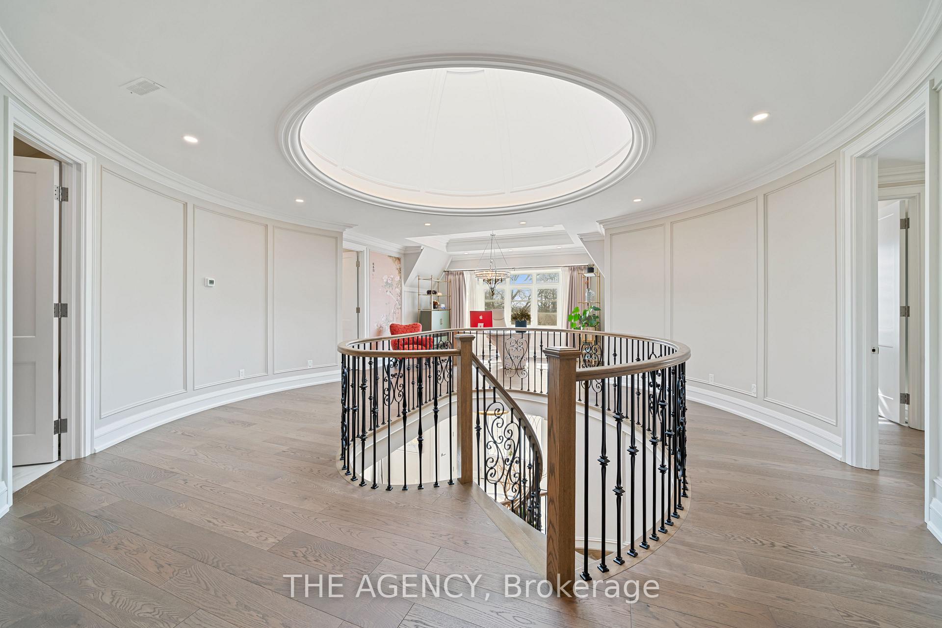18 Suncrest Drive, Toronto