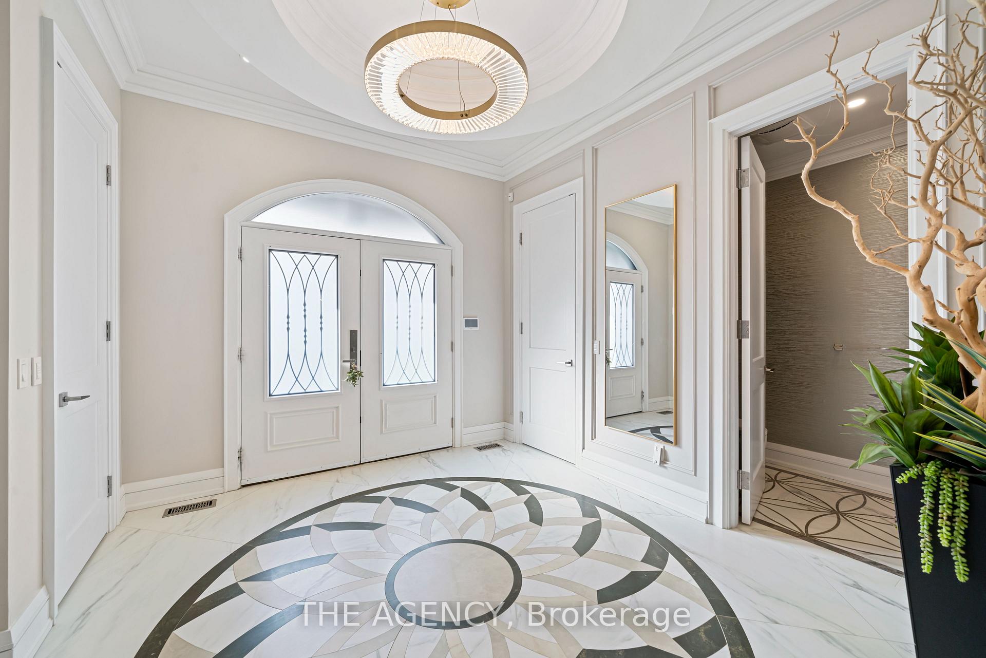 18 Suncrest Drive, Toronto