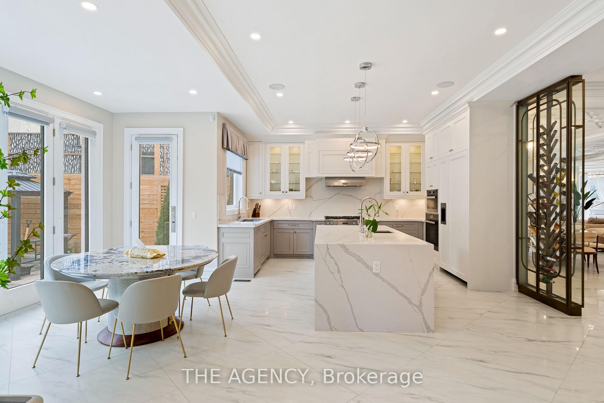 18 Suncrest Drive, Toronto
