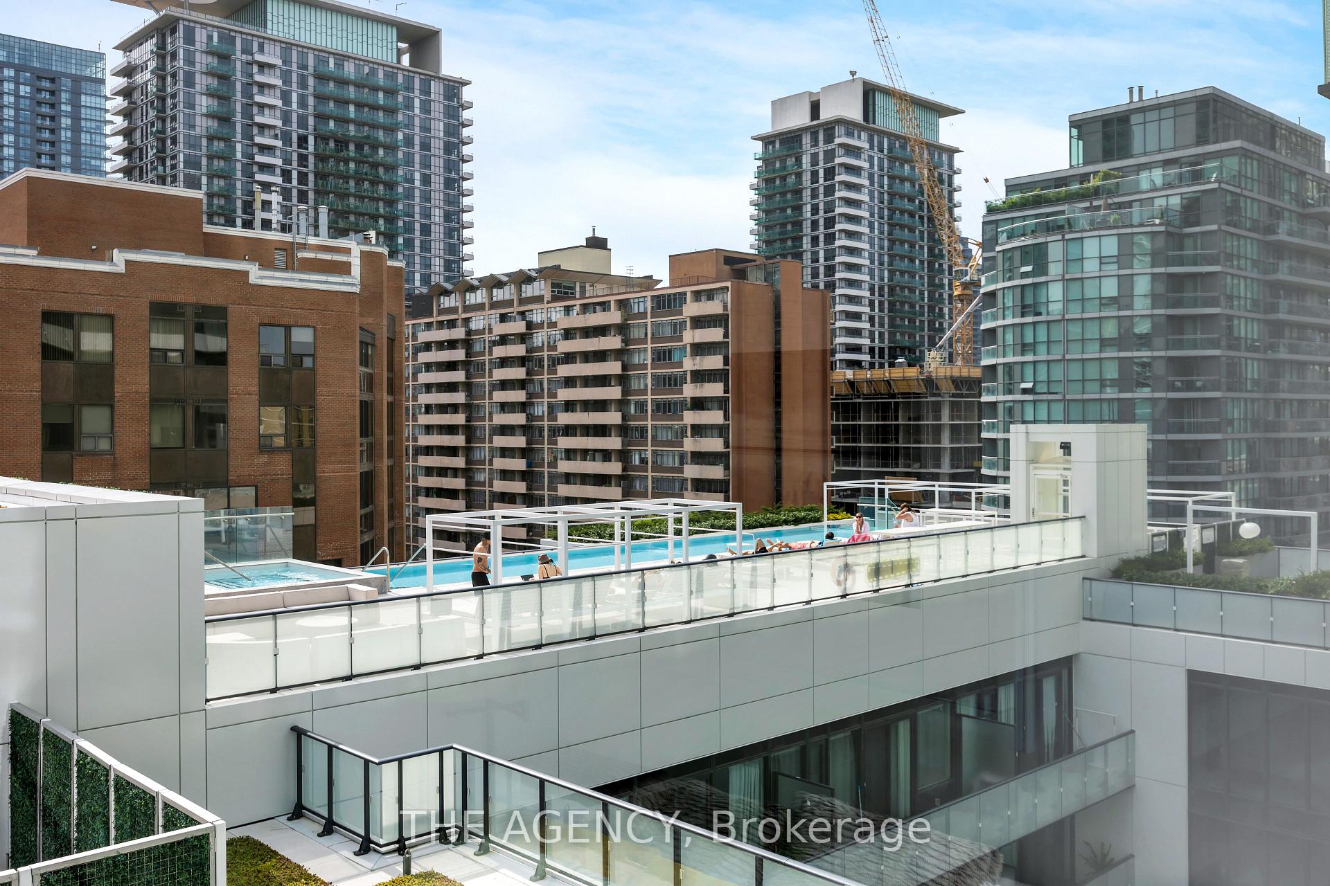 161 Roehampton Avenue 804, Toronto Unit: 804