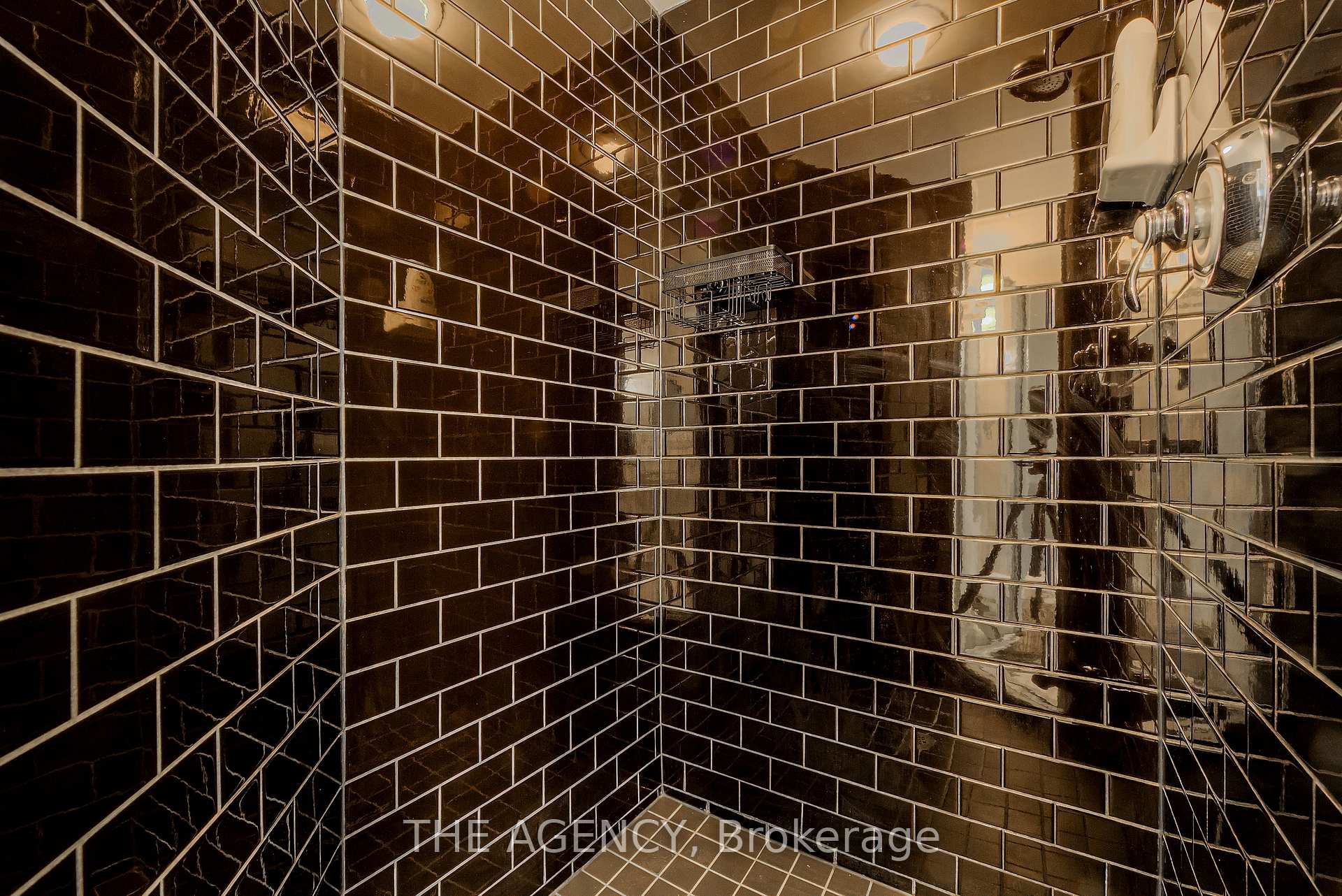 219 Fort York Boulevard 208, Toronto Unit: 208