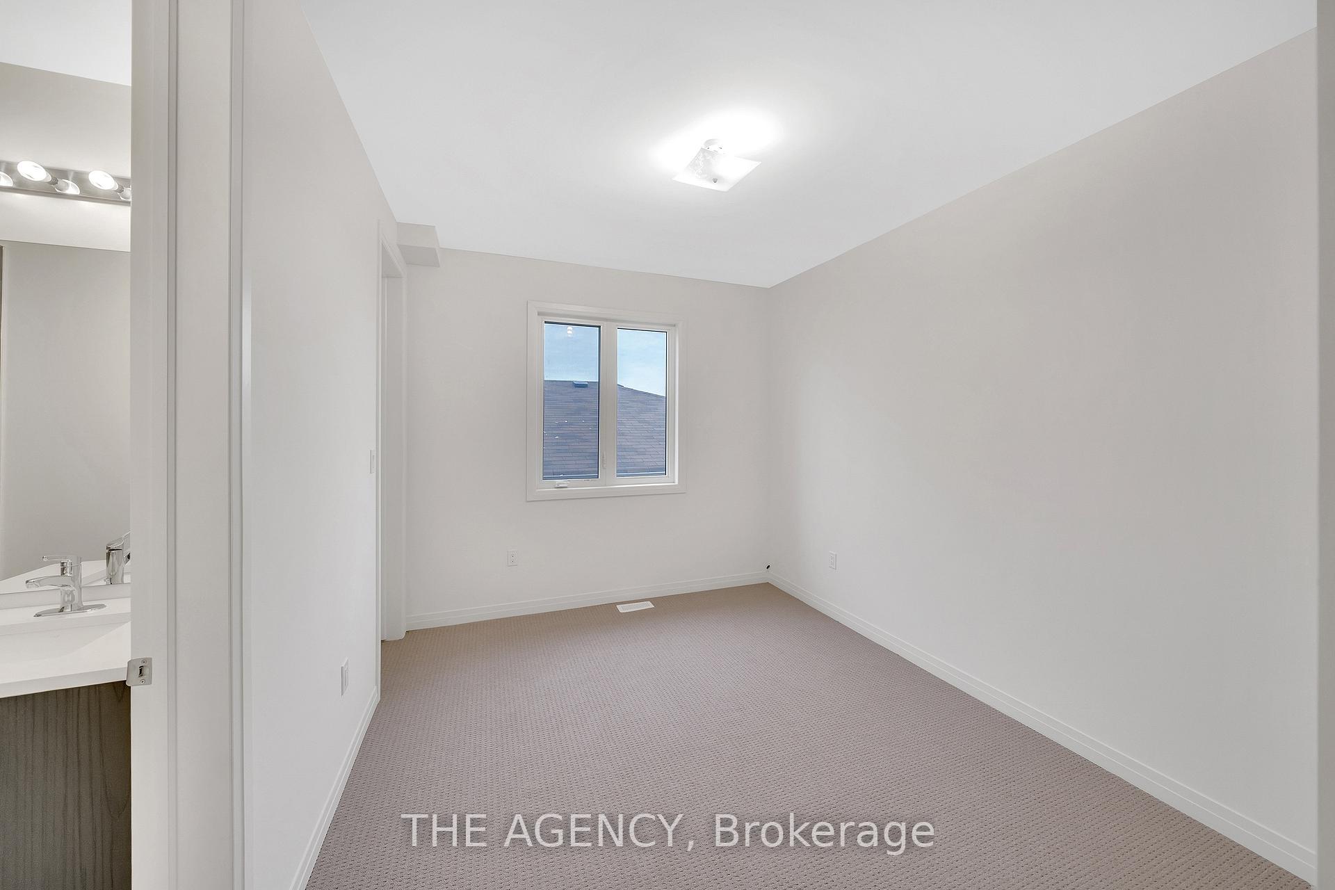 275 Port Darlington Road