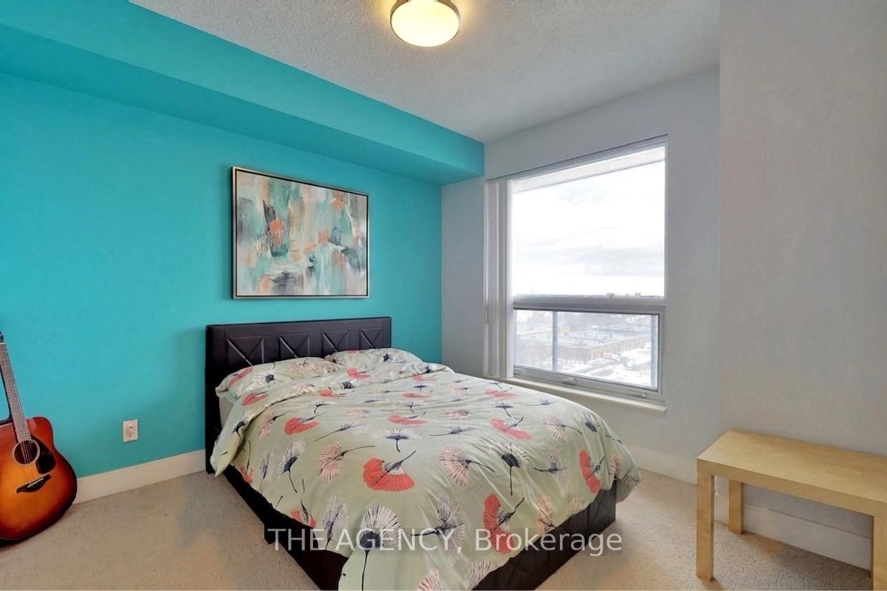 135 Village Green Square 1015, Toronto Unit: 1015