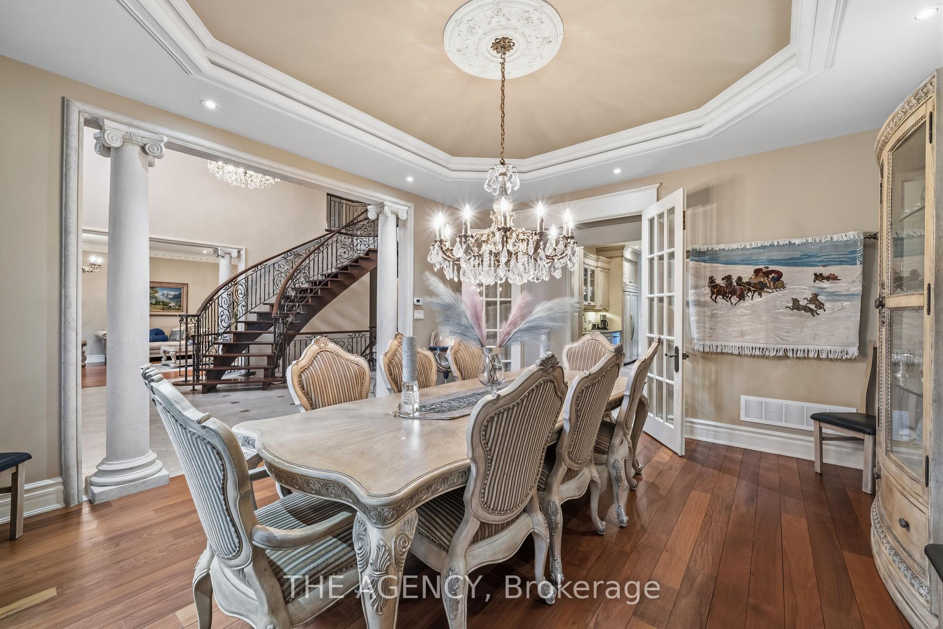 16 DEW DROP Court