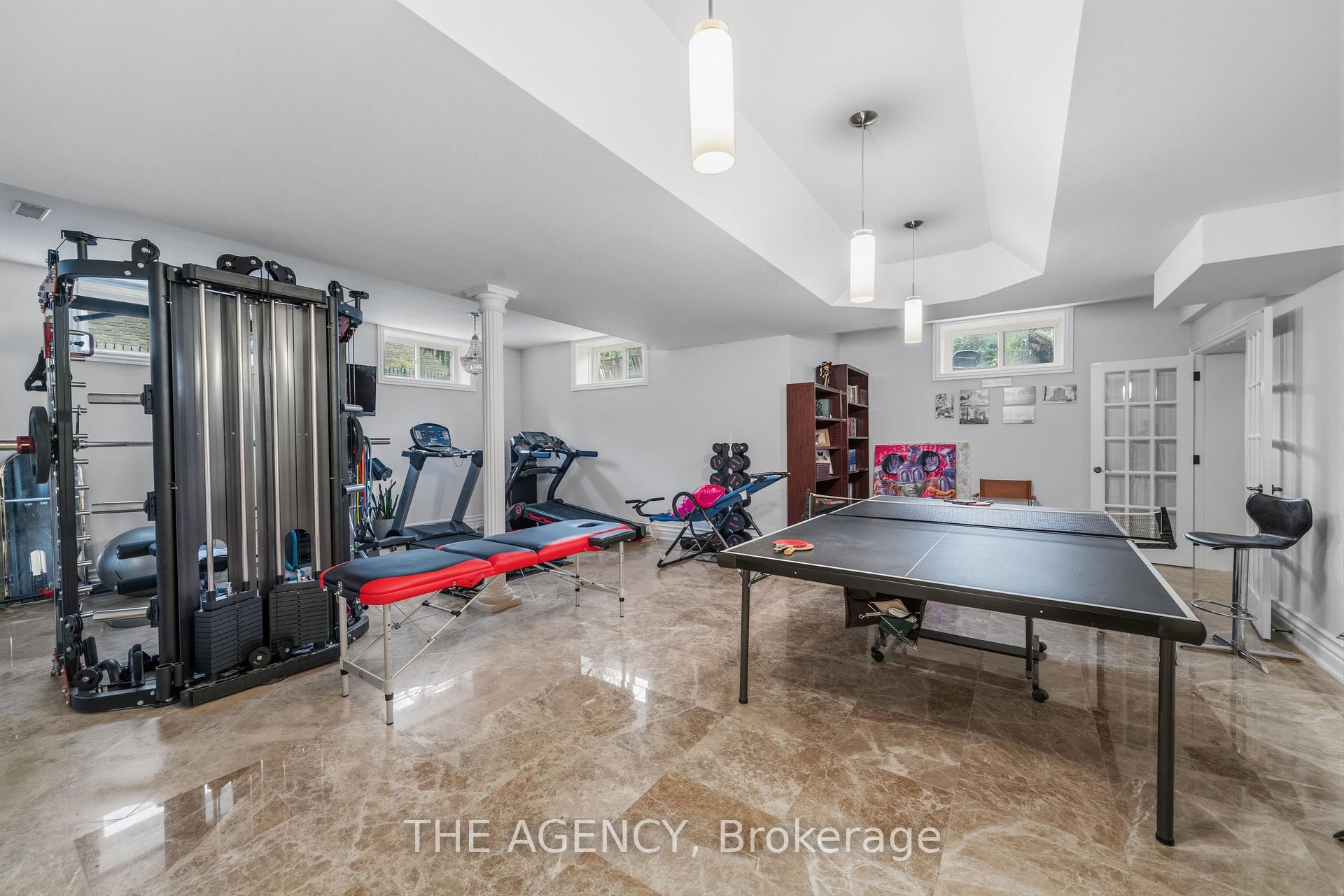 16 DEW DROP Court