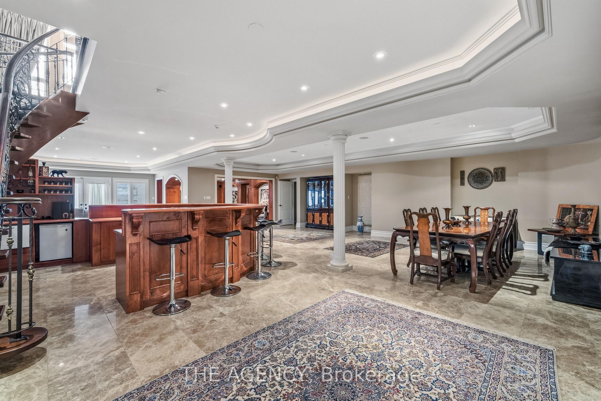 16 DEW DROP Court
