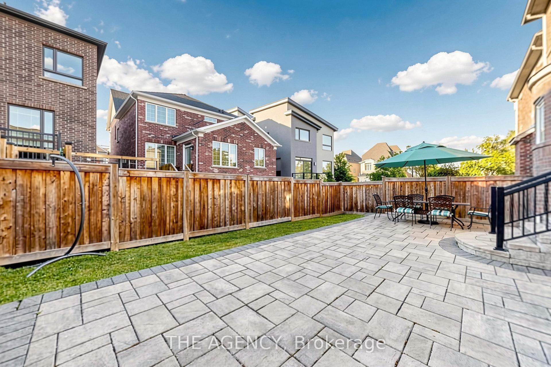 98 Fitzmaurice Drive